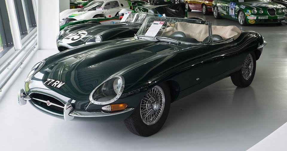 Jaguar Type E série 1 coupé 4.2